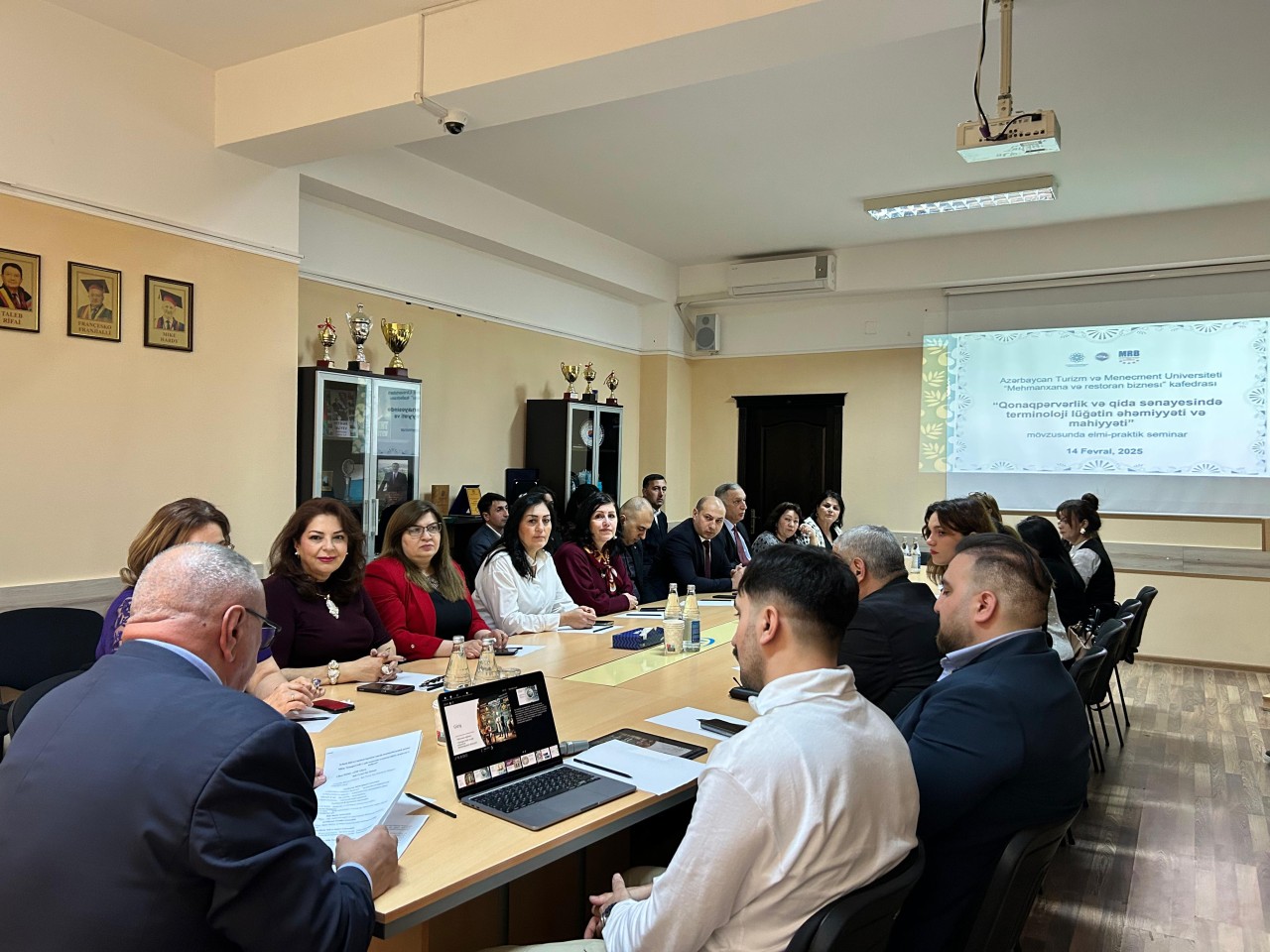 ATMU-da elmi-praktik seminar keçirilib - FOTOLAR